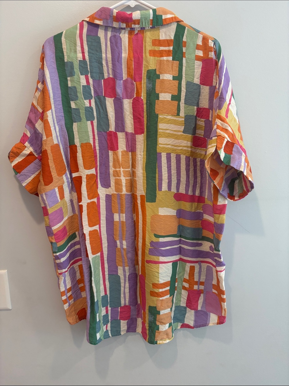 Timing Multicolor Geometric Button-Down Shirt. Ptp 24 length 30 - Picture 4 of 4